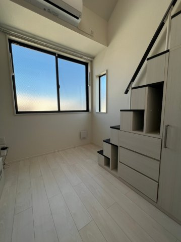 ハーモニーテラス江古田の居間・リビング