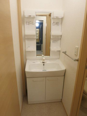 ハピネス　Ａの洗面所