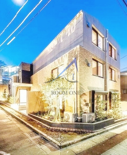 ウェルスクエアイズム下北沢