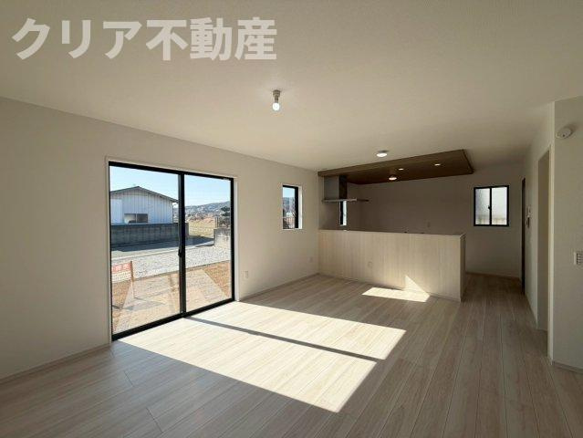 【居間・リビング】 | 渋川市石原1期　2号棟