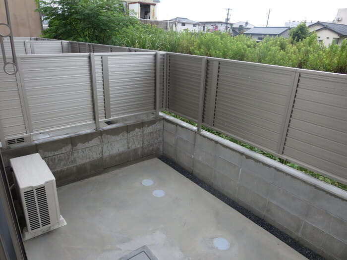 ブランピエール　サカエの庭|※反転タイプの部屋写真です