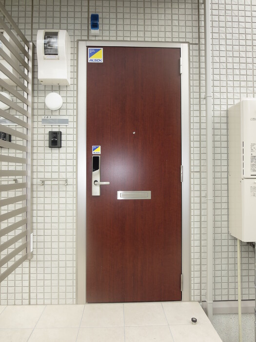 ブランピエール　サカエの玄関|※反転タイプの部屋写真です