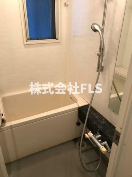 千代田区神田錦町１丁目の賃貸マンションの浴室