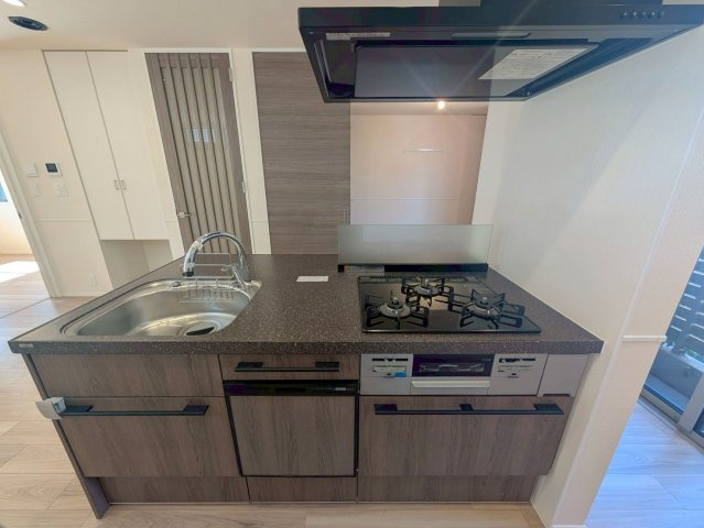 フォルス井の頭2　WESTのロビー|★高級感のあるエントランス★