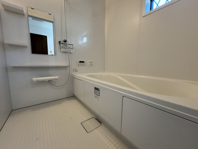 【浴室】 | 瀬谷区下瀬谷3丁目新築戸建/カースペース3台/小・中学校徒歩10分圏内/収納充実