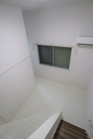 オアゾ相模原矢部の洋室