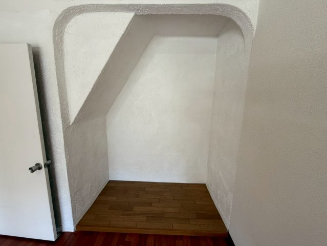 南紀寺町４丁目戸建の洋室