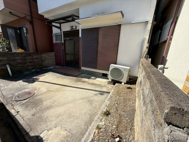 南紀寺町４丁目戸建の駐車場