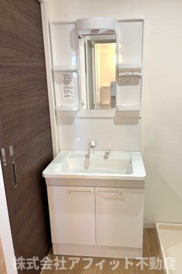 【洗面所】 | エルキュールB棟 | 洗髪洗面化粧台