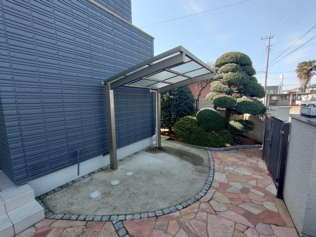 筑西市井上　築浅二世帯住宅のその他|お子さまの自転車やお車のタイヤを置いておくスペースもございます♪
2026年2月撮影