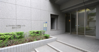 【エントランス】 | Daiwaリバーゲートレジデンス南ウイング　水天宮前・人形町周辺の高級賃貸は人形町不動産本店へ！仲介手数料最大無料