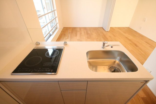 IHキッチンで掃除楽々です！