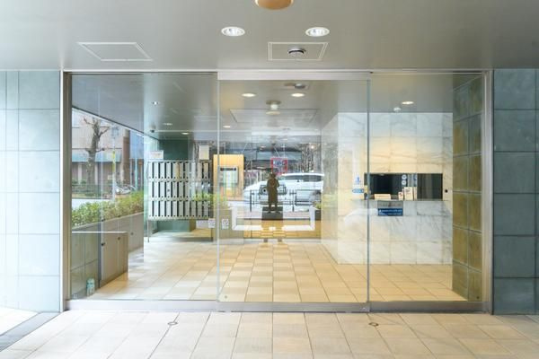 レックス目白プライムシティのエントランス