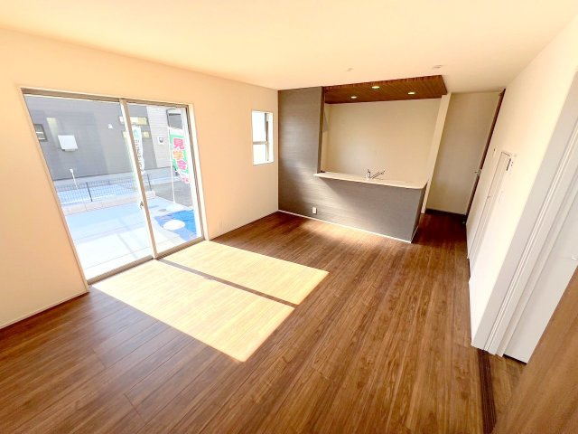 武蔵村山市残堀1丁目　全4棟　新築戸建の居間・リビング