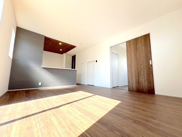 武蔵村山市残堀1丁目　全4棟　新築戸建の居間・リビング