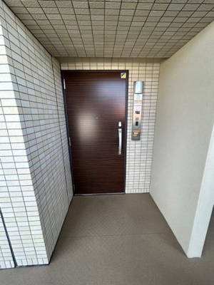 【玄関】 | サーパス新川