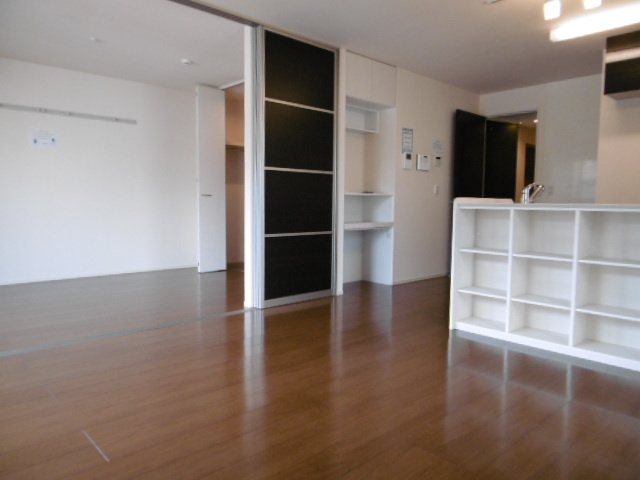 【居間・リビング】 | サニーサイド聖蹟Ⅱ