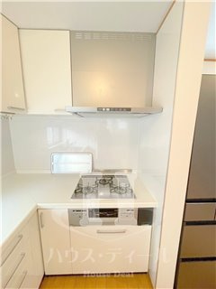 【キッチン】 | 桜木町戸建 | お料理しやすいキッチンです