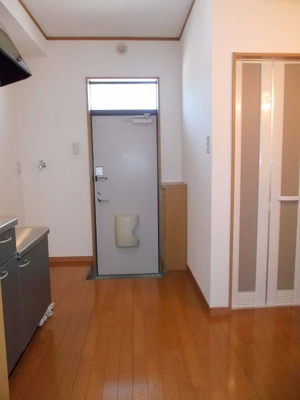 【内装】 | ハイツソリティアⅢ | (台所3帖)