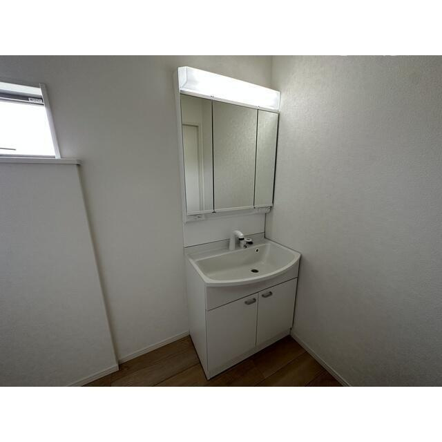 Ｋｏｌｅｔ柏弥生町の独立洗面台|独立洗面台で身支度をすべて済ませてしまいましょう