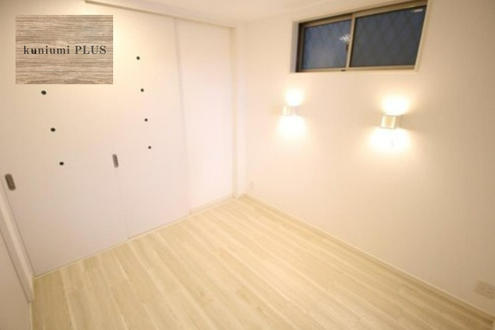 大阪市都島区東野田町5丁目の洋室