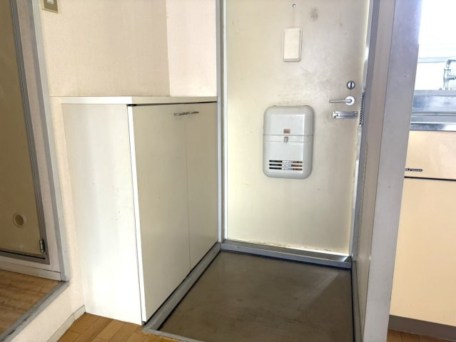 セゾンY&Kの玄関