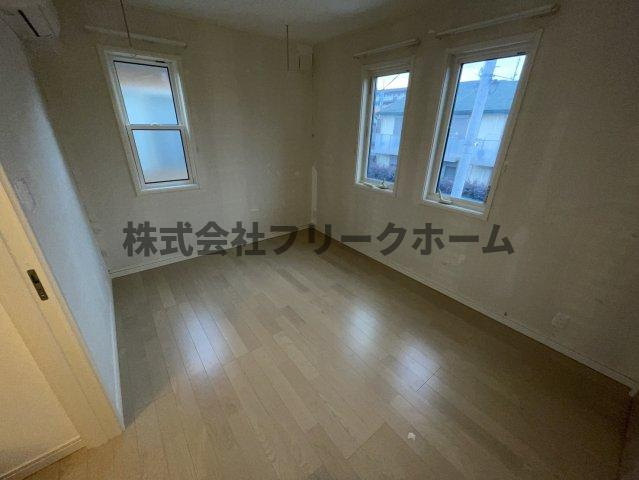 小金井市東町５丁目のアパートの寝室