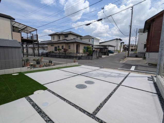 瀬戸市品野町5期4棟の駐車場