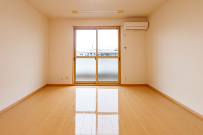 【洋室】 | ソレイユＫ