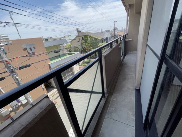 フローリアン住吉のバルコニー