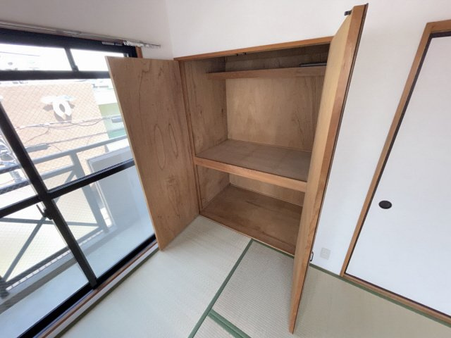 フローリアン住吉の収納