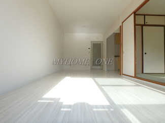 【居間・リビング】 | サンモリッツ宮崎台 | リビング　