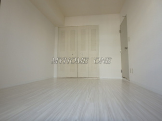 【寝室】 | サンモリッツ宮崎台 | 洋室、バルコニー