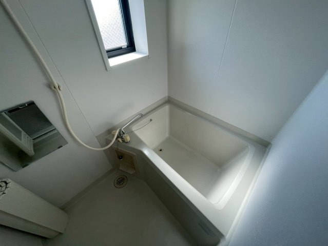 ヒルサイド御影の浴室