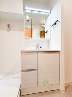 【居間・リビング】 | 秀和祐天寺レジデンス | リビングダイニング　※工事中