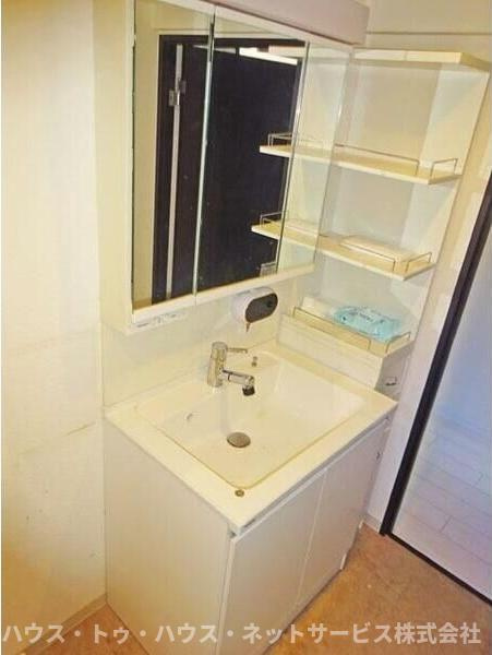 パシフィック我孫子グリーンタウン16号棟の洗面所