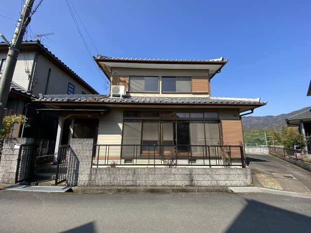 丹波市市島町与戸の中古一戸建の外観