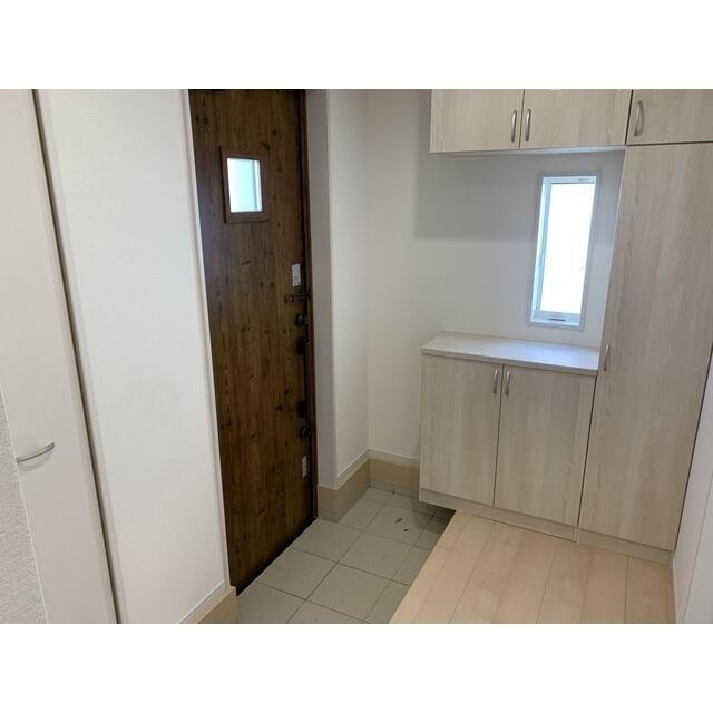 Ｋｏｌｅｔ松戸幸田＃０３の玄関|玄関です