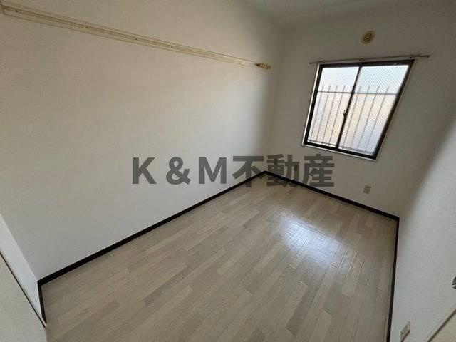 ガーデンフォレスト柏の葉キャンパスの居間・リビング|こちらの居間で趣味の時間をお楽しみください