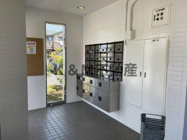 ガーデンフォレスト柏の葉キャンパスのエントランス|清潔なエントランスです