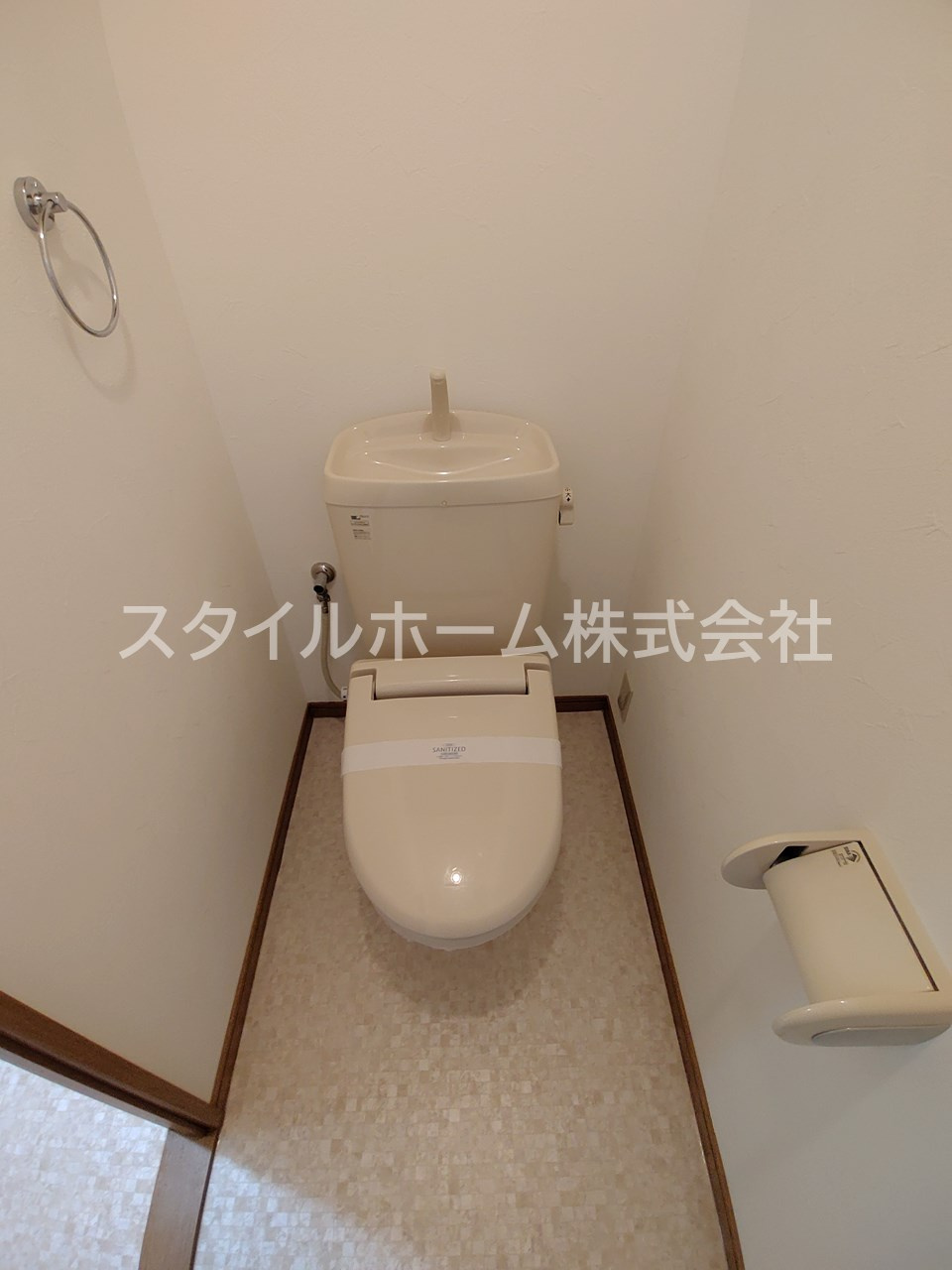 サンライズ往完のトイレ|別部屋写真です。