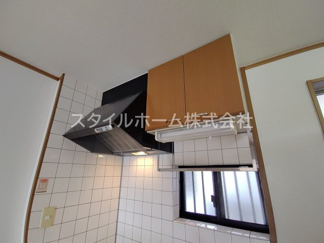 サンライズ往完の設備|別部屋写真です。