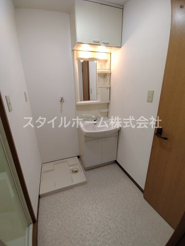 サンライズ往完の洗面所|別部屋写真です。