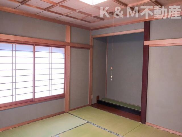 立花戸建ての和室|和室ならではの温かな和の空間で寛ぎの時間を過ごせます