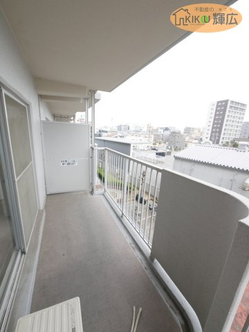 姫路西スカイハイツ　3階のバルコニー