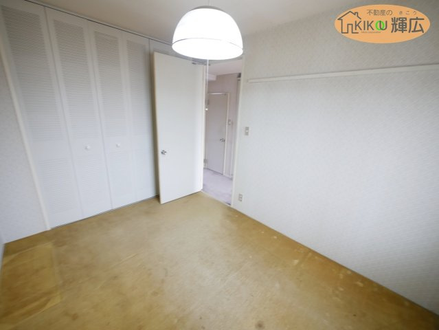 【寝室】 | 姫路西スカイハイツ　3階