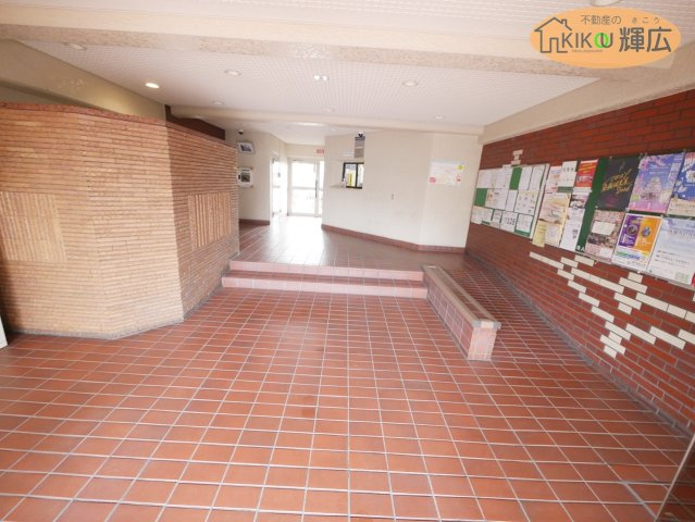 【エントランス】 | 姫路西スカイハイツ　3階