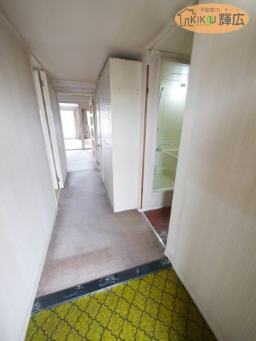 姫路西スカイハイツ　3階の玄関