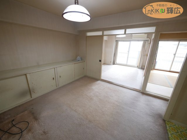 【居間・リビング】 | 姫路西スカイハイツ　3階