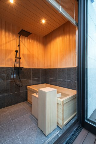 【浴室】 | Vilike八幡野E | 暖かみのある浴室